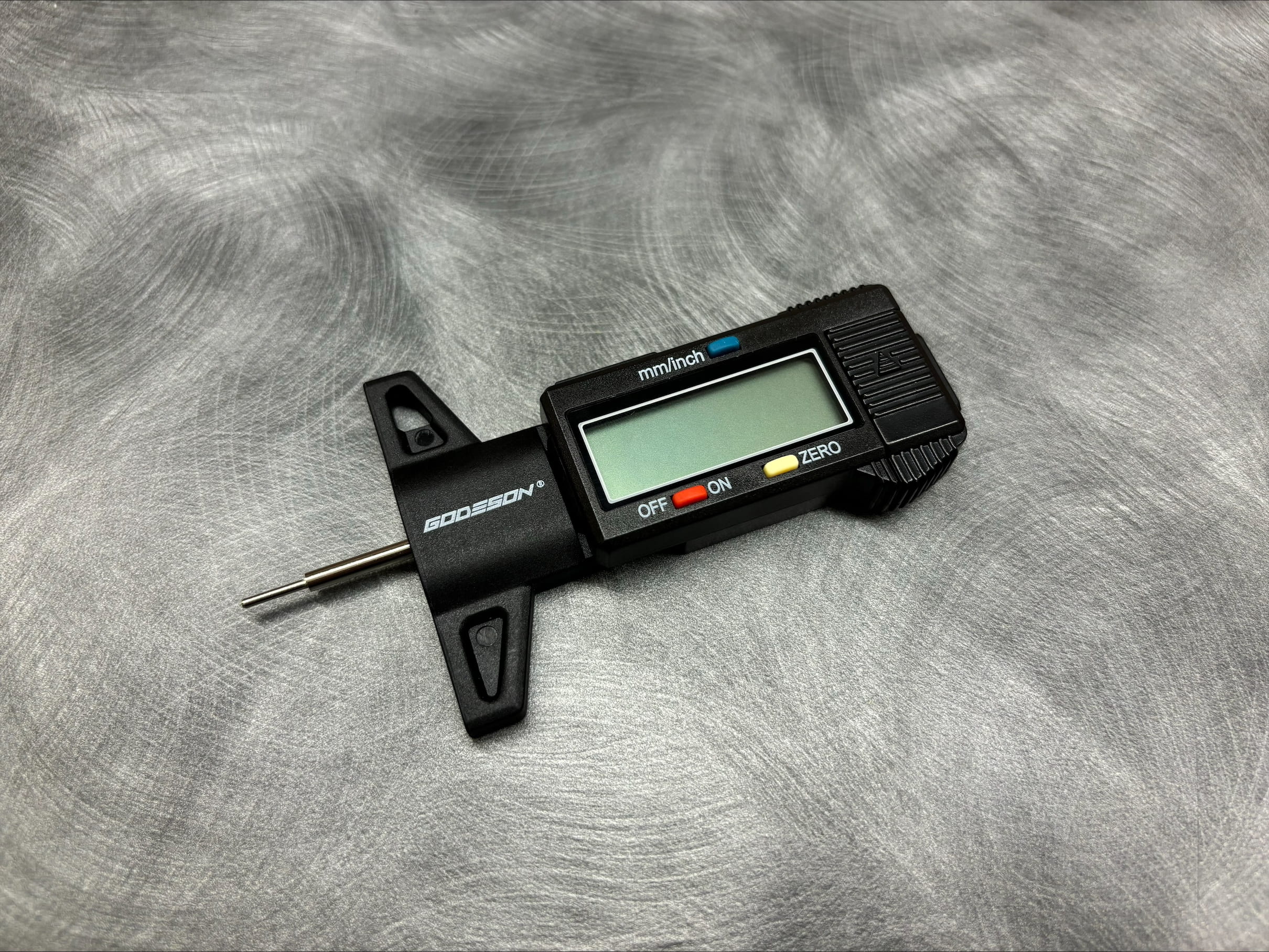 Tire gauge